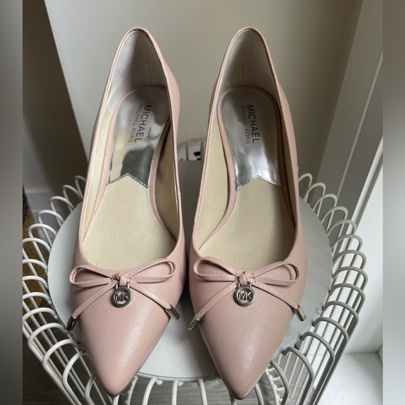 MICHAEL KORS Pumps - Picture 1 of 5